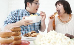 娱乐吃瓜酱带家里长辈,一场跨越代沟的欢乐盛宴