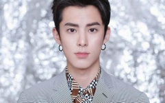 向上娱乐王鹤棣吃瓜,揭秘娱乐圈幕后故事#