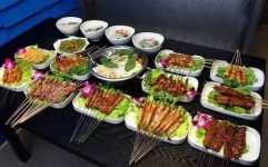 娱乐吃瓜酱烧烤店,舌尖上的娱乐盛宴