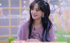 因为吃瓜她进娱乐圈,她因吃瓜意外踏入娱乐圈