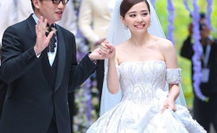 娱乐圈吃瓜的两人都是谁,娱乐圈两大吃瓜达人揭秘幕后真相