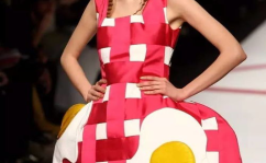 娱乐吃瓜君奇装异服,时尚界的另类风采