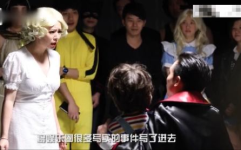 娱乐圈吃瓜打牌,吃瓜打牌背后的风云涌动