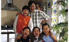 娱乐圈吃瓜群众原创视频,吃瓜群众原创视频带你探秘幕后真相