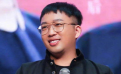 娱乐圈吃瓜导演有哪些人,揭秘吃瓜导演的传奇人生